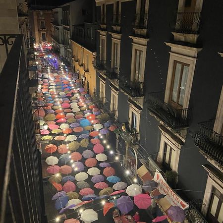 Treasures Apartment Catania Bagian luar foto