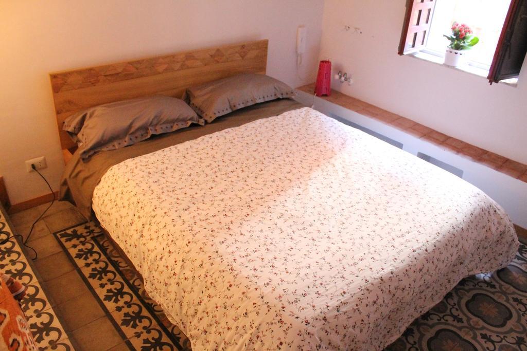 Treasures Apartment Catania Bagian luar foto