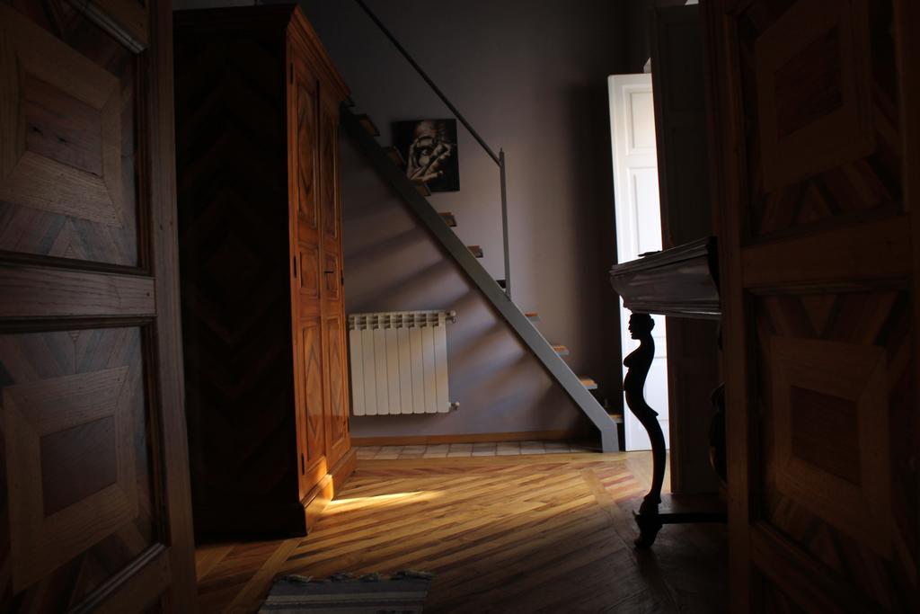 Treasures Apartment Catania Bagian luar foto